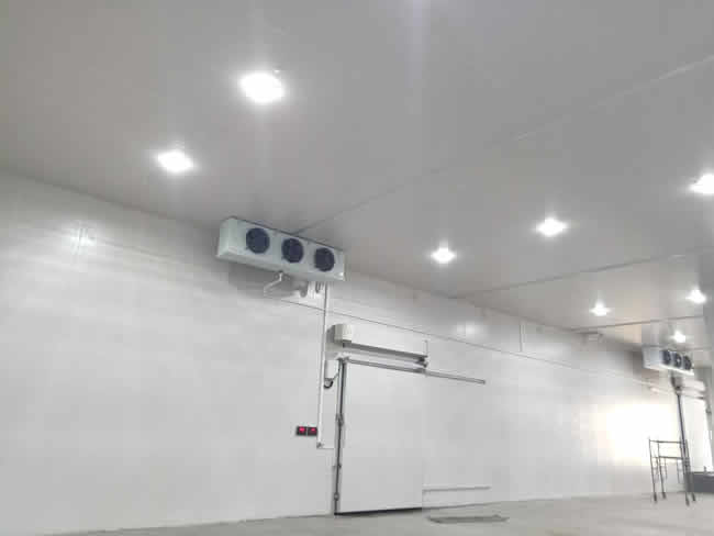 保鮮庫與冷凍庫和氣調庫的區(qū)別