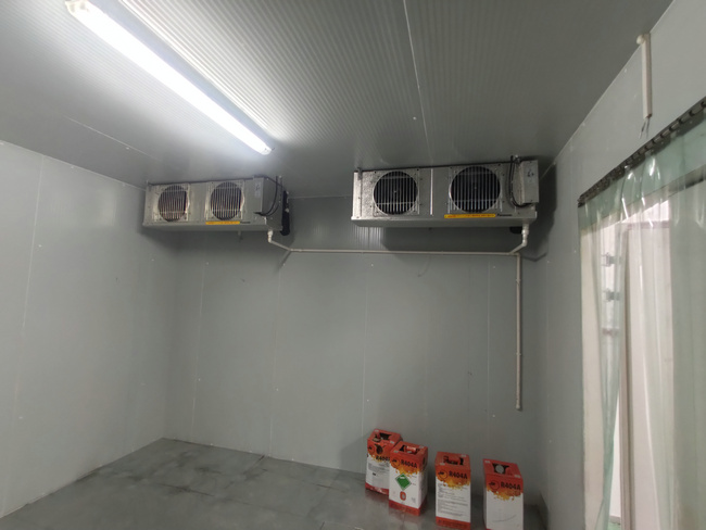 小型冷庫安裝冷庫門如何選擇？